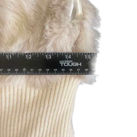 Urban Behavior Women's Cream Faux Fur Knit Sleeveless Night Out Vest - Picture 8 of 8